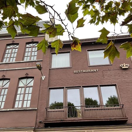 Oy Izegem Exterior photo